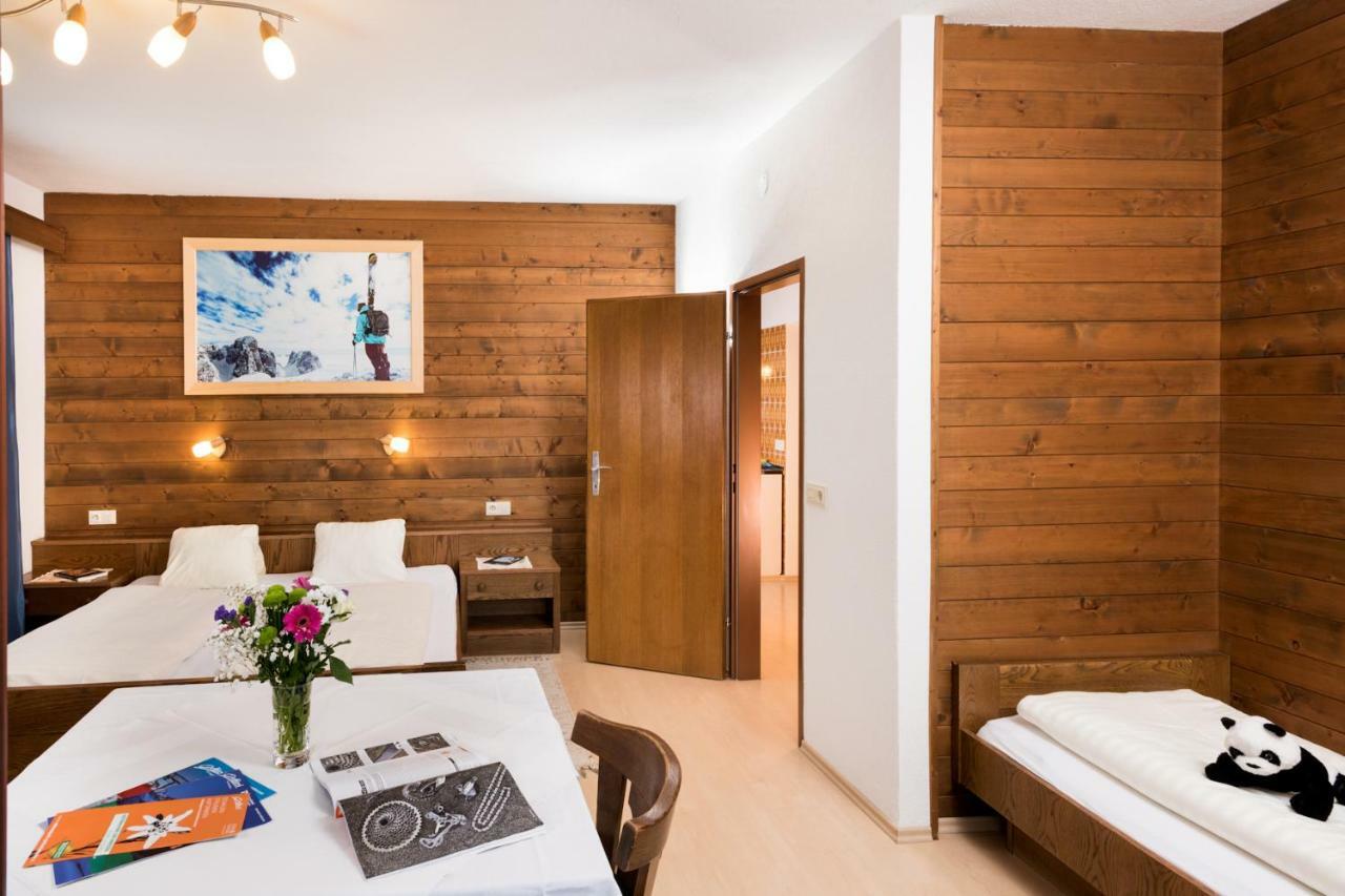 Sporthaus Troger Hotel Sankt Jakob in Defereggen Ngoại thất bức ảnh